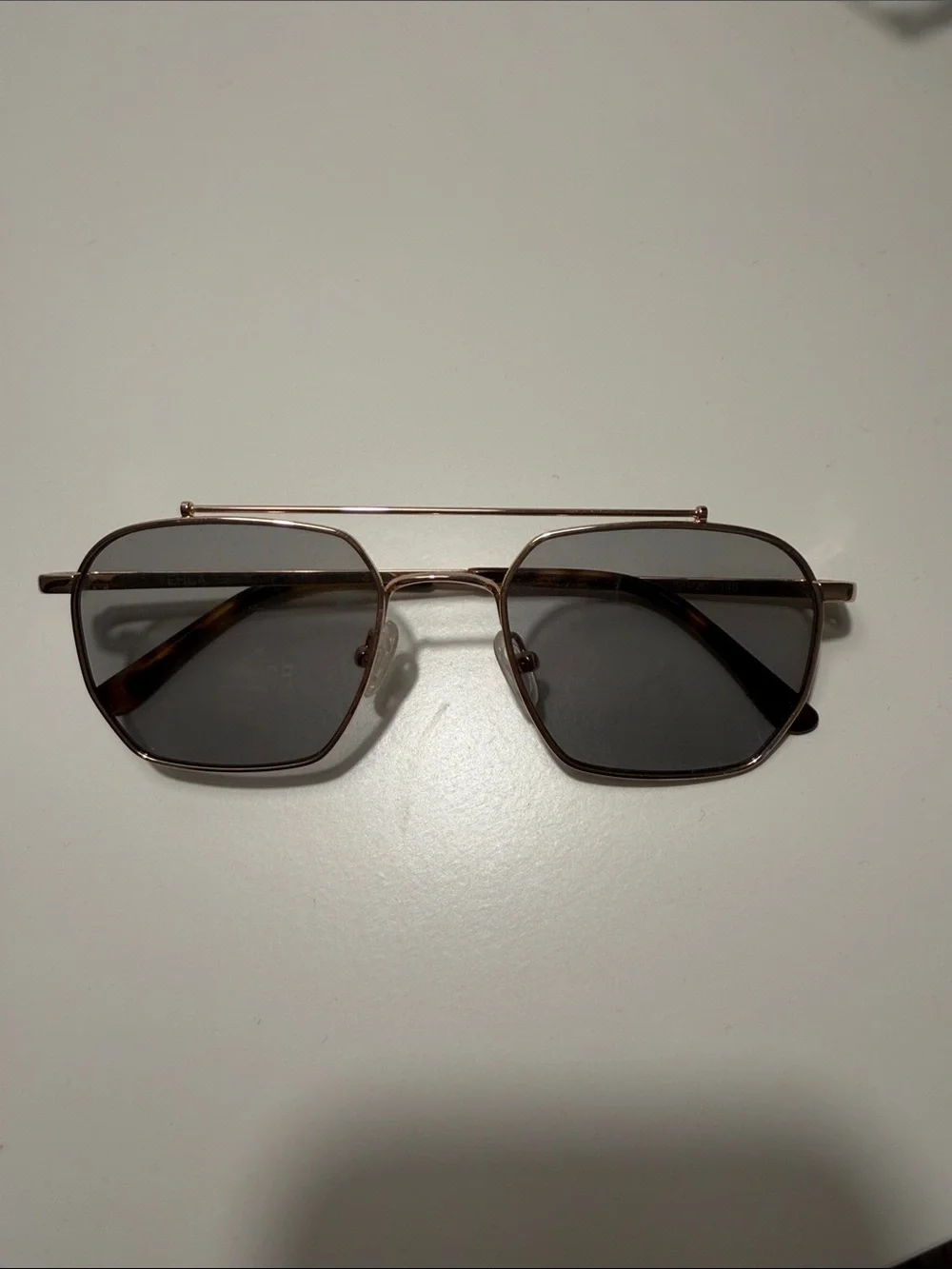 Vehla Bowie Sunglasses - gold/graphite